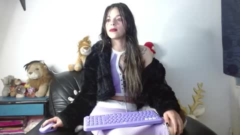 Snapshot of shantal_houston chatting on 02.20.26 Shantal online show from 02.20.26