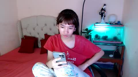 Snapshot of shantalfoxxy chatting on 01.28.25 SHANTA FOX  s online show from 01.28.25