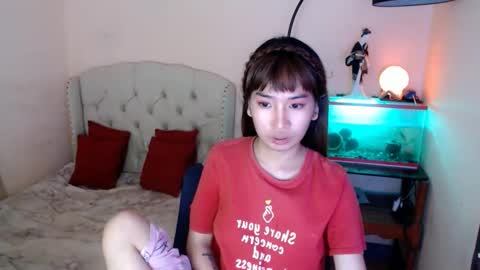 Snapshot of shantalfoxxy chatting on 03.10.25 SHANTA FOX  s online show from 03.10.25