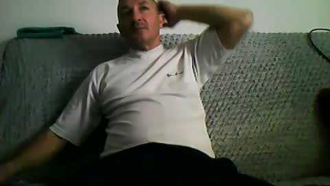 Snapshot of shaomy711 chatting on 01.05.25 excelo21 online show from 01.05.25