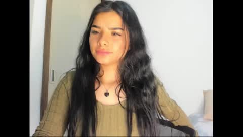 Snapshot of shara_jones chatting on 02.17.25 Sara online show from 02.17.25