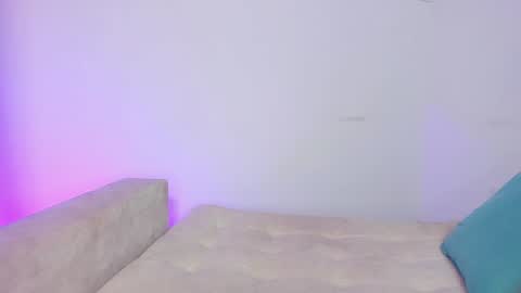 Snapshot of sharlot_harrys chatting on 01.23.25 Hi fiends ---- I usually start online from Monday to Friday from 1000 am Saturdays and Sundays at 600 am Colombia time online show from 01.23.25