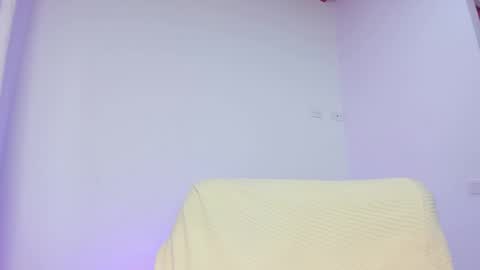 Snapshot of sharlot_harrys chatting on 03.11.25 Hi fiends ---- I usually start online from Monday to Friday from 1000 am Saturdays and Sundays at 600 am Colombia time online show from 03.11.25