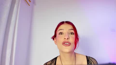 Snapshot of sharlot_harrys chatting on 06.20.26 Hi fiends ---- I usually start online from Monday to Friday from 1000 am Saturdays and Sundays at 600 am Colombia time online show from 06.20.26
