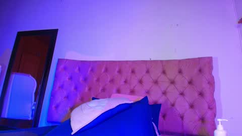 Sharlott online show from 01.10.25