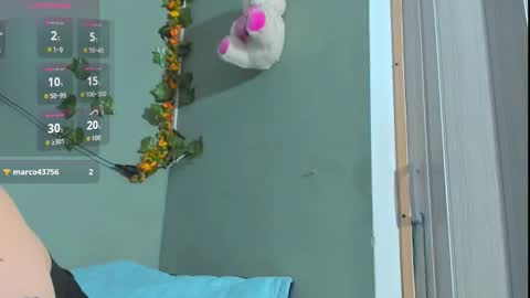 Sharlott online show from 10.22.25