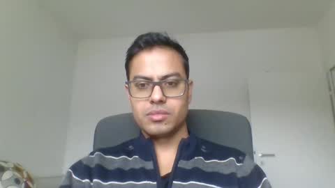 Snapshot of sharmamanxyz chatting on 02.04.25 sharmamanxyz online show from 02.04.25