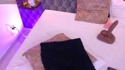 Sharom  online show from 01.10.25