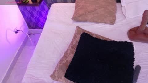 Sharom  online show from 03.01.25