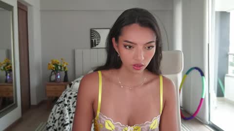 Snapshot of sharon__baker_ chatting on 02.24.25 sharon baker online show from 02.24.25