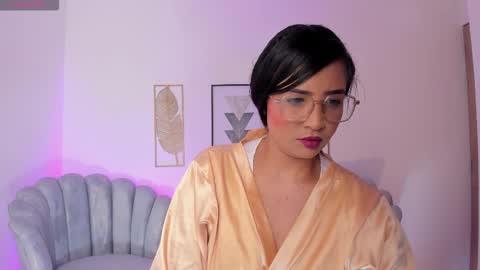 sharon_breezee online show from 11.18.25