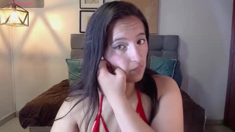 ESTEFI  online show from 03.20.26
