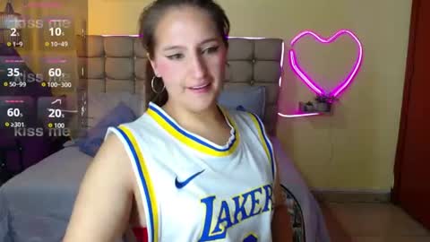 ESTEFI  online show from 08.08.26