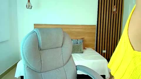 sharon_rosse__ online show from 03.17.26