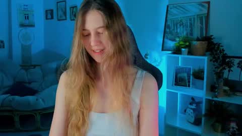 Snapshot of sharonevansi chatting on 02.11.25 Sharon online show from 02.11.25