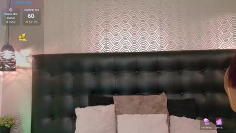 Snapshot of sharonevanss chatting on 02.25.26 Sharon online show from 02.25.26