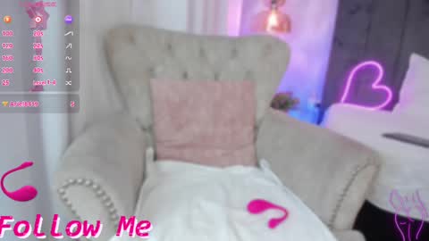 Sharon online show from 02.25.25