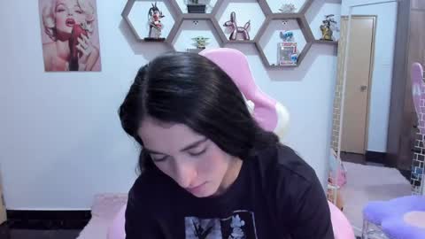 Sharon online show from 04.25.26