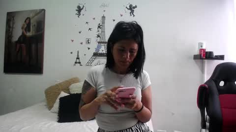 Snapshot of sharoon__cherry_ chatting on 02.24.25 sharon online show from 02.24.25