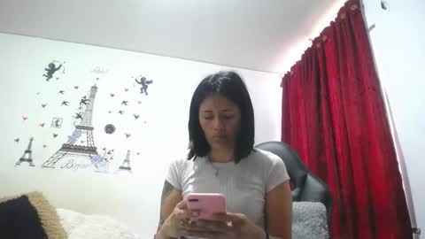 Snapshot of sharoon__cherry_ chatting on 03.11.25 sharon online show from 03.11.25