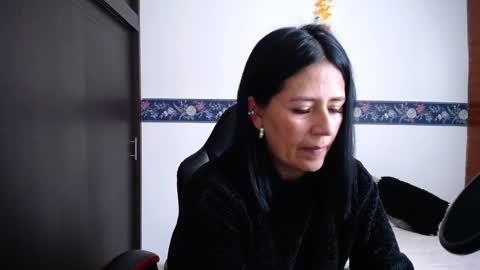 Snapshot of sharoon__cherry_ chatting on 09.23.25 sharon online show from 09.23.25