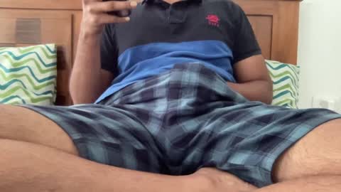 Snapshot of shash2014 chatting on 01.15.25 Shashii online show from 01.15.25