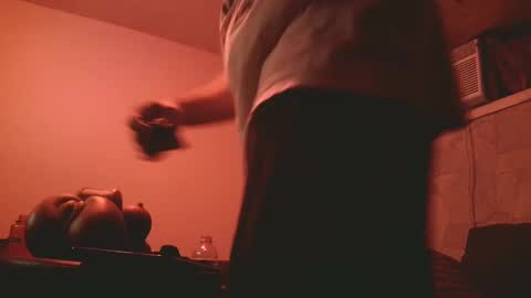 Snapshot of shawntheone3535b chatting on 09.22.25 shawntheone online show from 09.22.25