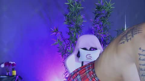 Snapshot of shayblonde chatting on 12.11.24 shayblonde online show from 12.11.24