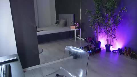 Snapshot of shayblonde chatting on 03.12.25 shayblonde online show from 03.12.25