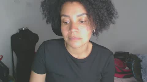 Shayna online show from 12.02.25