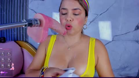 shayra_boobs2 online show from 06.27.26