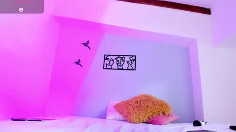 Shayra online show from 11.08.25