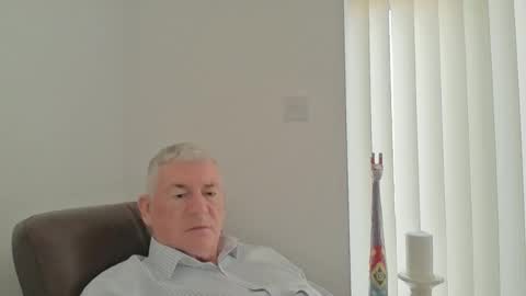 Snapshot of she52 chatting on 03.30.26 she52 online show from 03.30.26