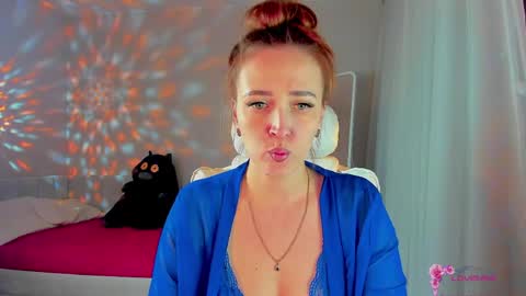 she_wolf1 online show from 04.01.26