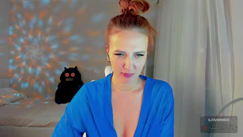 she_wolf1 online show from 04.16.26