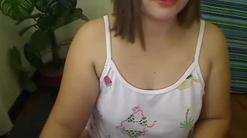 Snapshot of shebomb488504 chatting on 02.13.25 jane online show from 02.13.25