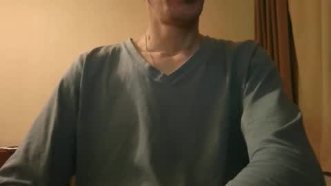 Snapshot of shedevr02 chatting on 03.19.26 Roger online show from 03.19.26