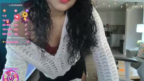 Snapshot of sheilyn_smith chatting on 02.26.26 sheilyn_smith online show from 02.26.26