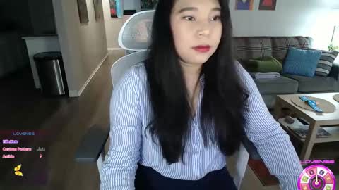 Snapshot of sheilyn_smith chatting on 03.03.26 sheilyn_smith online show from 03.03.26