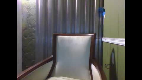 Snapshot of shelbyannn chatting on 10.25.25 Red online show from 10.25.25