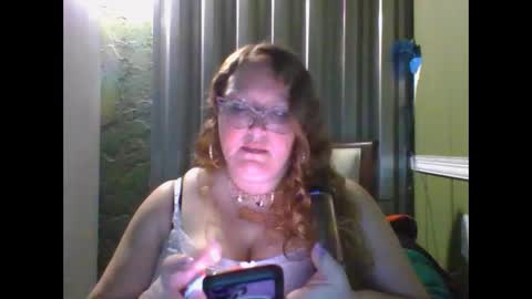 Snapshot of shelbyannn chatting on 11.20.25 Red online show from 11.20.25