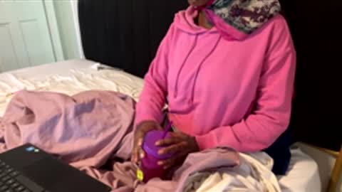 Snapshot of sheliaaverette chatting on 11.26.25 Shelia Averette online show from 11.26.25