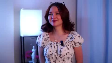 Lina online show from 02.04.26