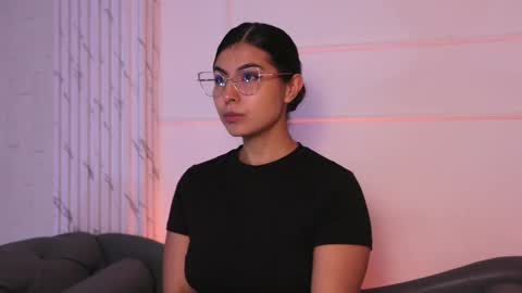  Transmission schedule Monday - Friday 715 am to 200 pm time Colombia  online show from 02.18.25