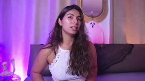  Transmission schedule Monday - Friday 715 am to 200 pm time Colombia  online show from 10.16.25