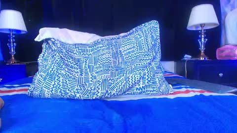 Shelsy online show from 02.13.25