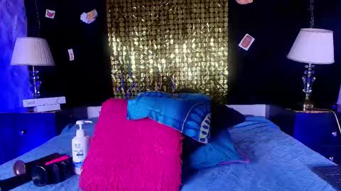 Shelsy online show from 09.16.25