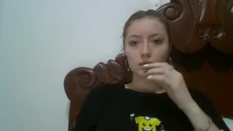 shelsyzevee_ online show from 12.05.25