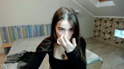 ShelyMoon online show from 01.08.25