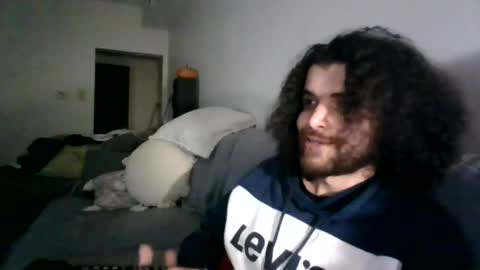 Snapshot of shenanig00n chatting on 12.04.25 dl shenanigoon online show from 12.04.25